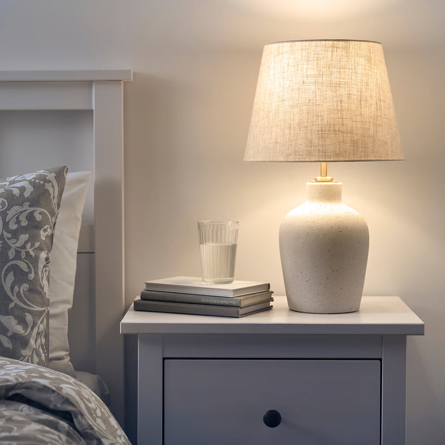 BLIDVÄDER Stolna lampa, krem keramička/bež, 50 cm