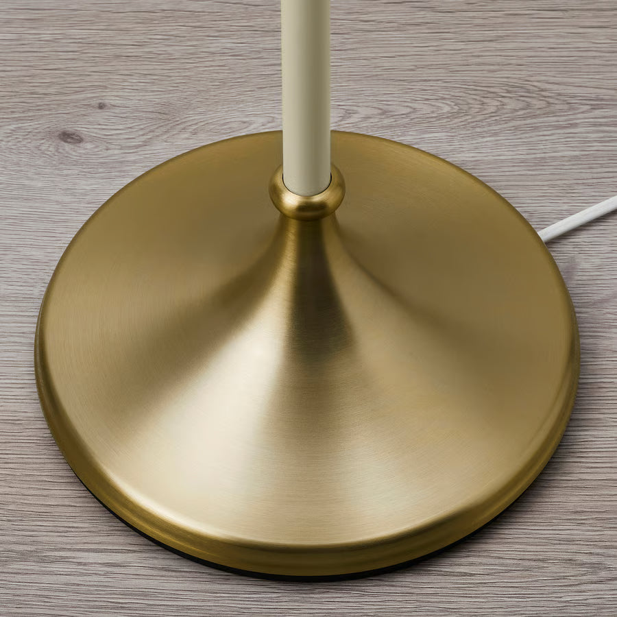 FLYGHÖJD Podna lampa, mjed/bež