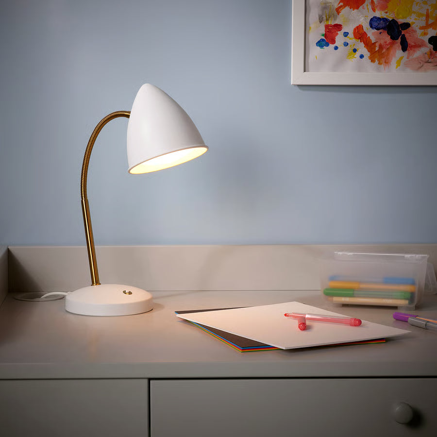 ISNÅLEN LED radna lampa, bijela/boja mjeda