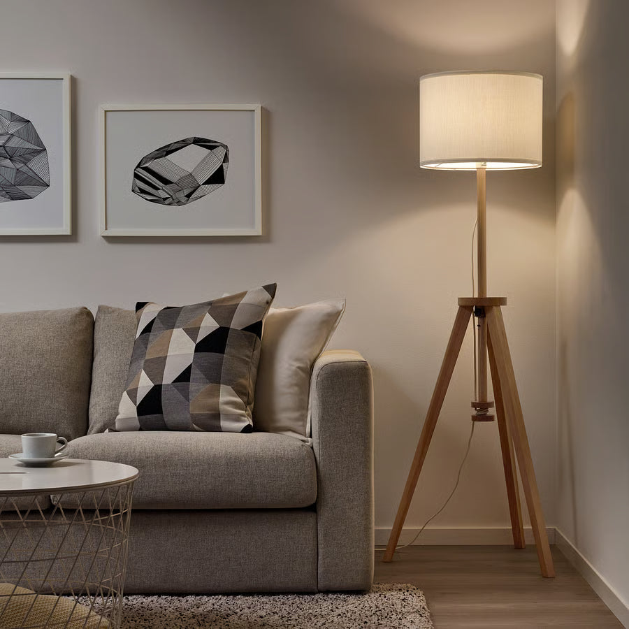 LAUTERS Podna lampa, jasen/bijela