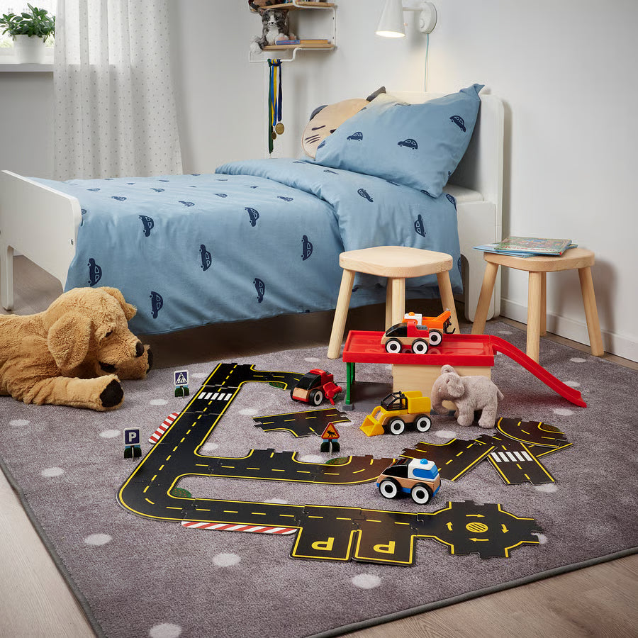 RÄVUNGE Automobilska staza, 23 kom