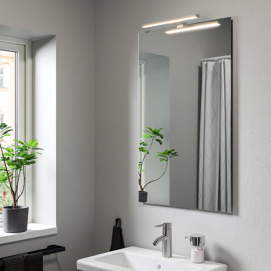 VÅTHULT LED svjetlo za element/ogledalo, boja aluminija, 350 mm